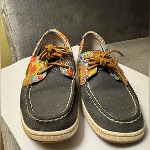 Sperry Top sider navy and floral boat shoes size 6.5